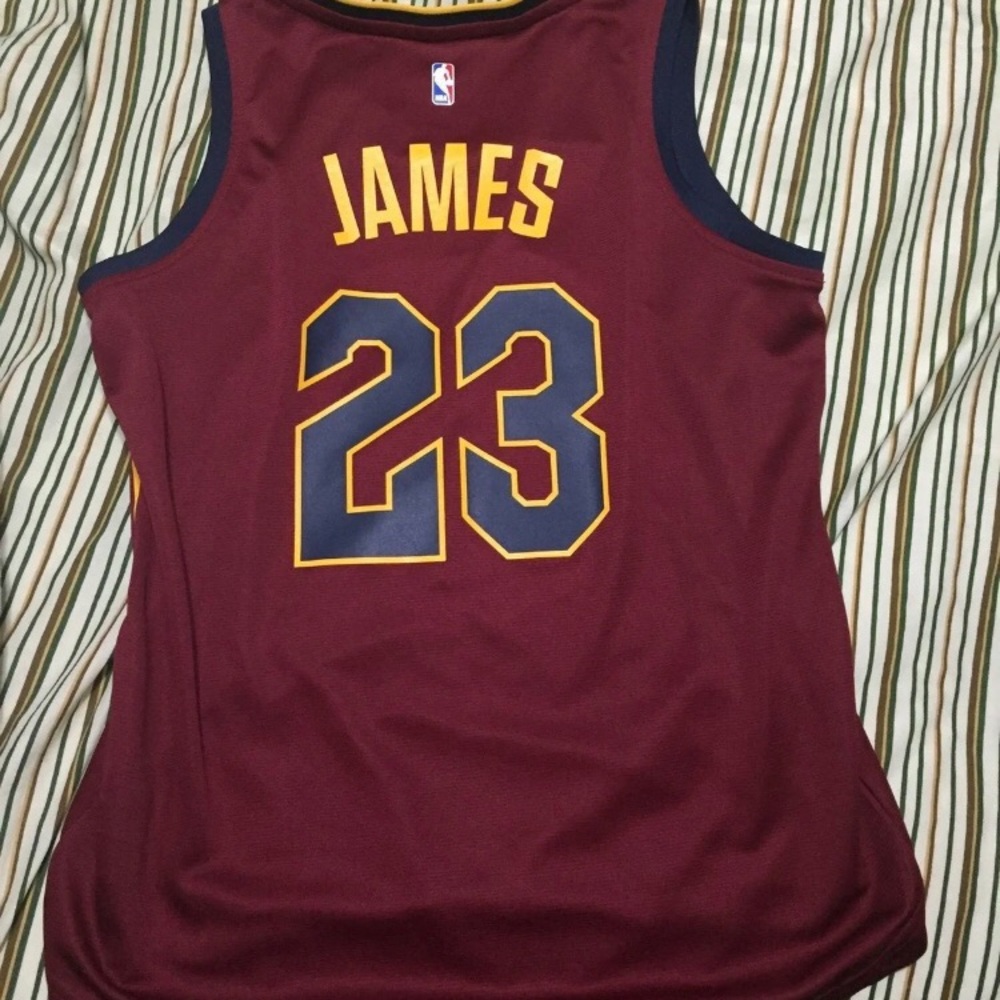 NBA LBJ Cleveland Cavs #23 Kids Large Color Maroon